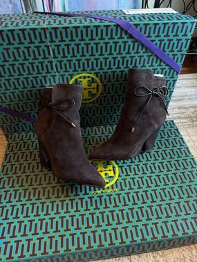 Tory Burch Lila Dark Gray Suede Ankle Booties